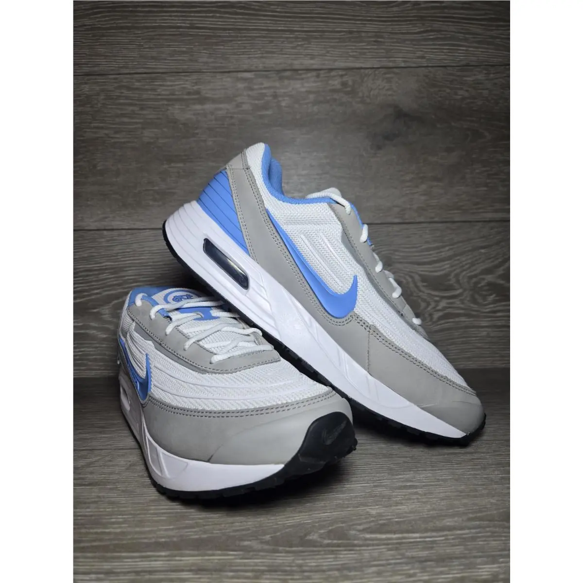 Nike shoes - Nike Air Max Verse - Air Max Verse - IB3234-100 - Gray 1