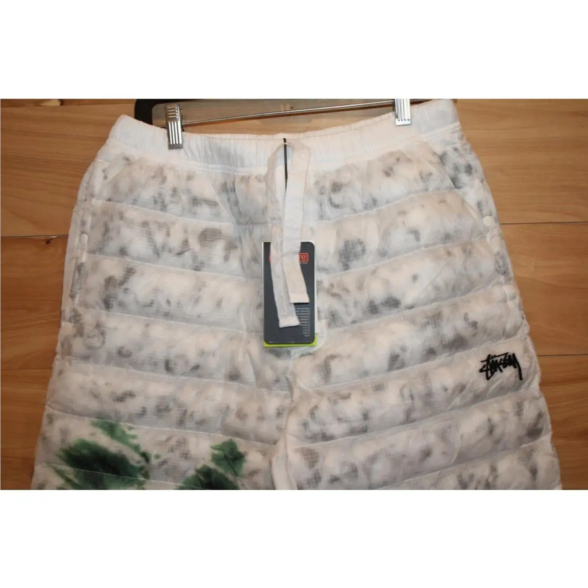 Nike clothing - DC1092100 - DC1092100 - White (UPC: 194499485865) 1