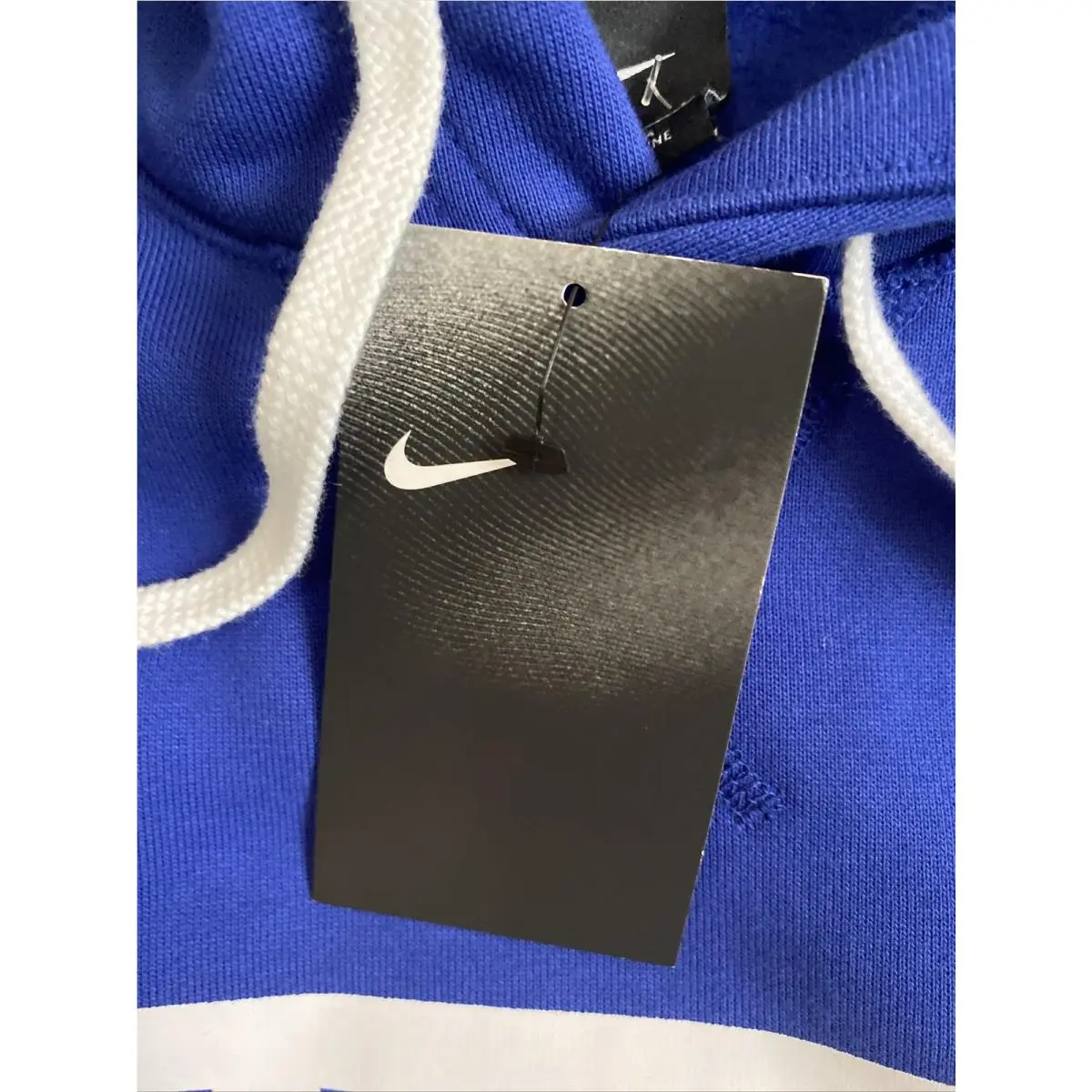 Nike clothing - Blue (UPC: 0192502811618) 7