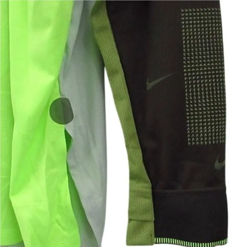 Nike clothing - Green 3
