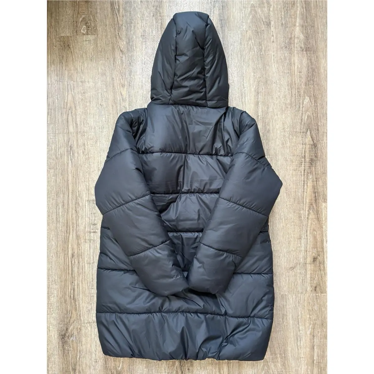 Nike clothing - Black (UPC: 0198482097639) 0