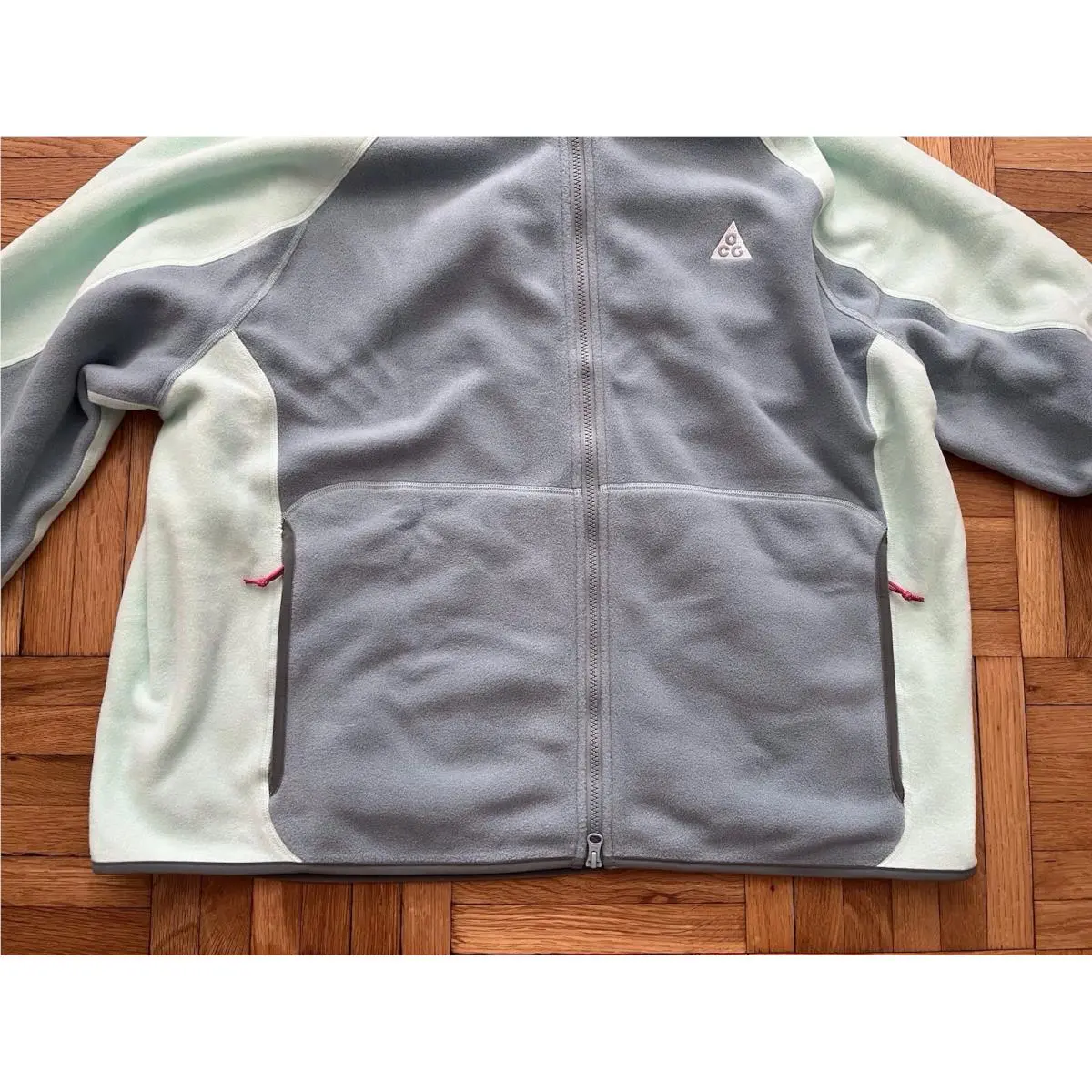 Nike clothing - Nike ACG Wolf Tree - ACG Wolf Tree - Green 1