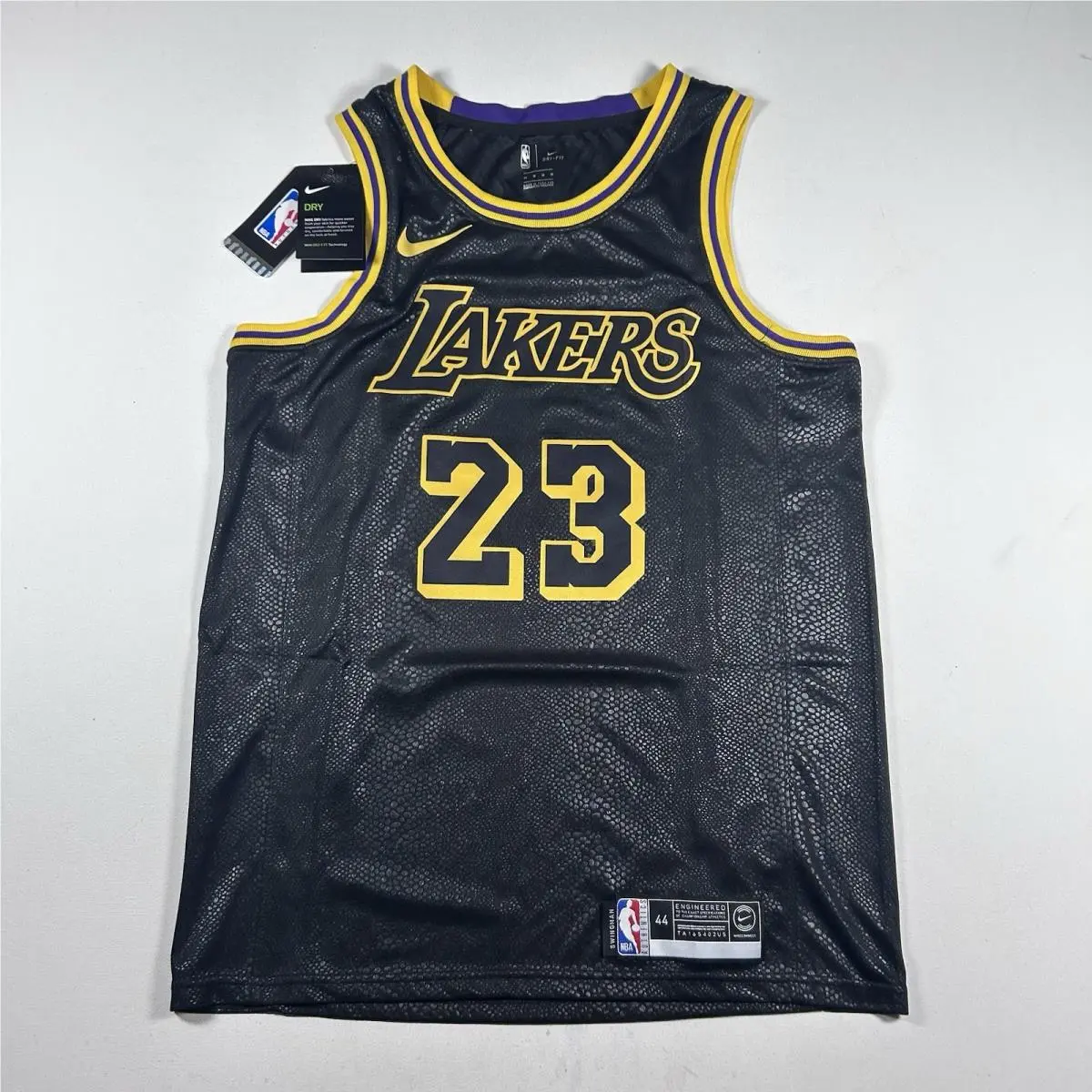 Lakers Lebron James 23 City Edition Mamba Jersey Mens 44 M Black DJ1433-011 by Nike