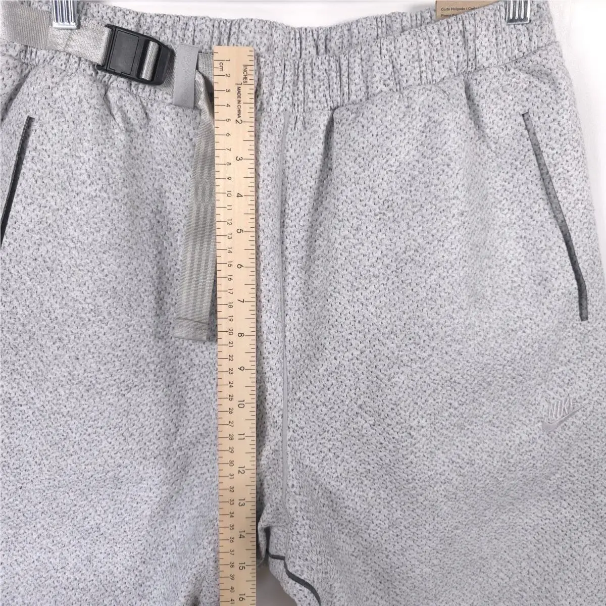 Nike clothing - DQ4266 084 - Gray (UPC: 196147188838) 4