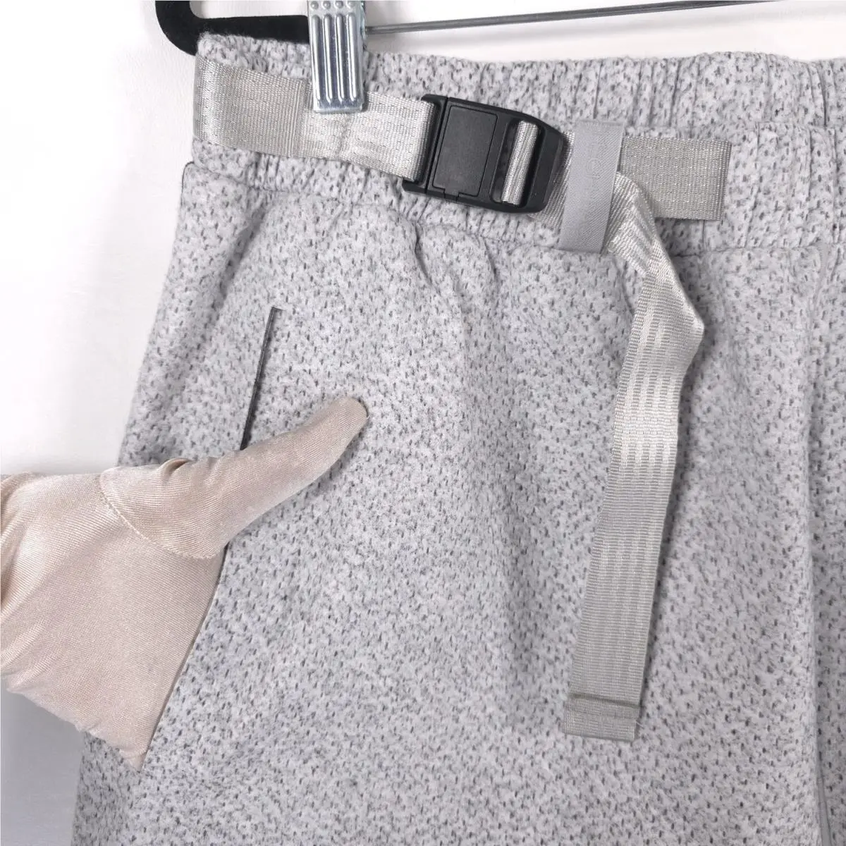Nike clothing - DQ4266 084 - Gray (UPC: 196147188838) 11