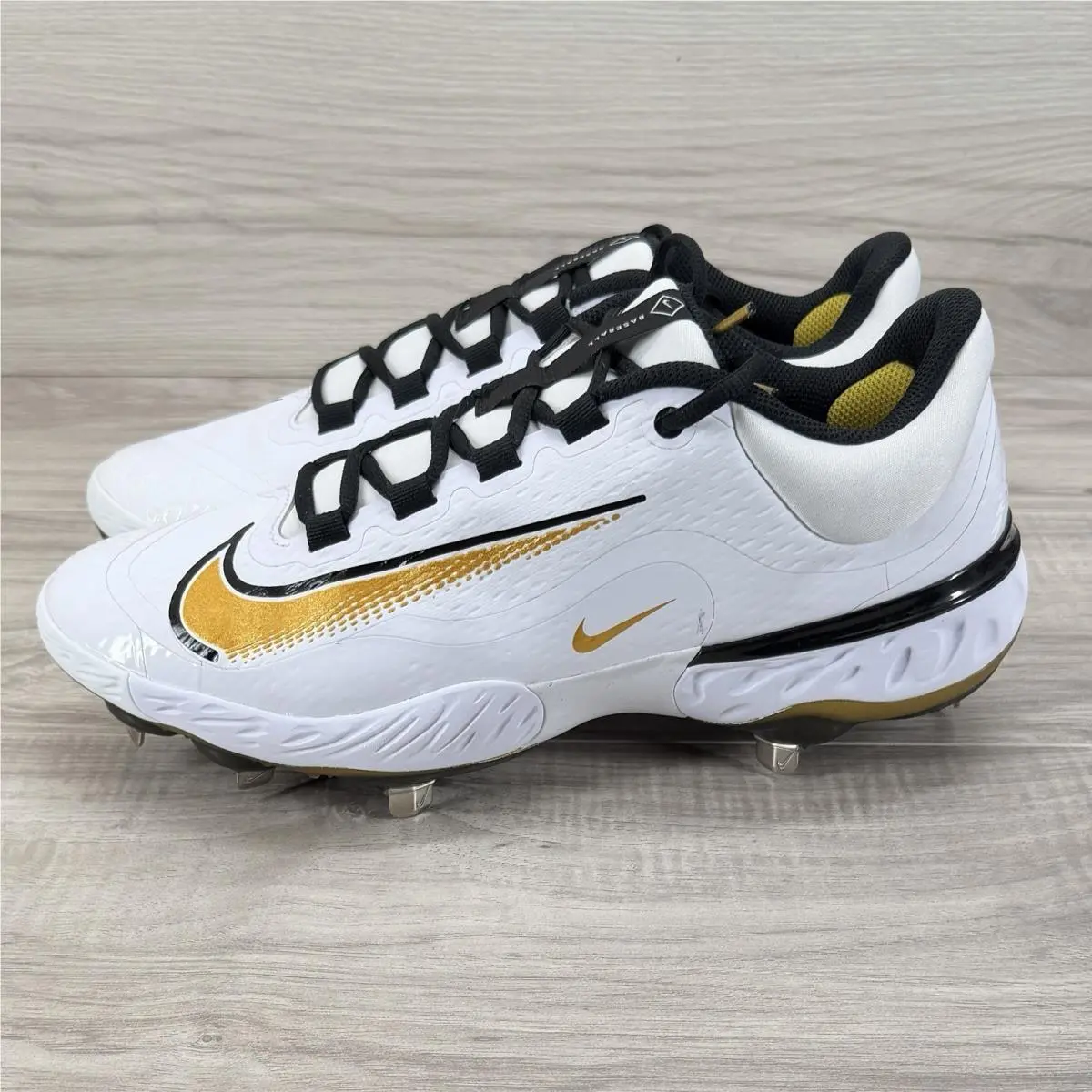Nike shoes - Nike Alpha Huarache Elite 4 - FD2745-119 - White 1