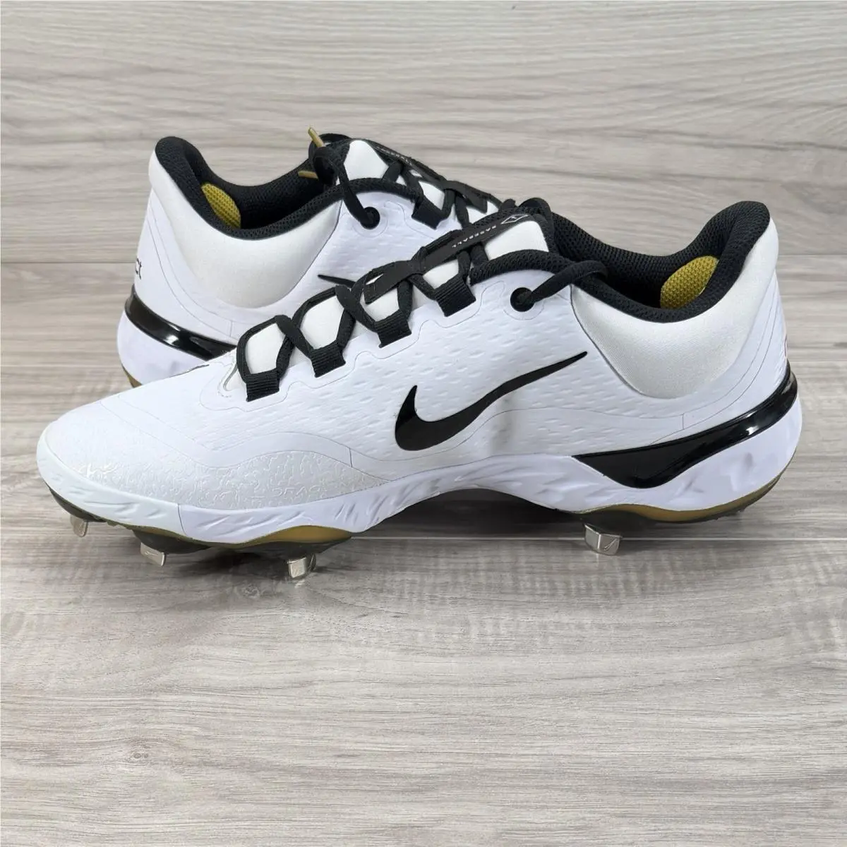 Nike shoes - Nike Alpha Huarache Elite 4 - FD2745-119 - White 4