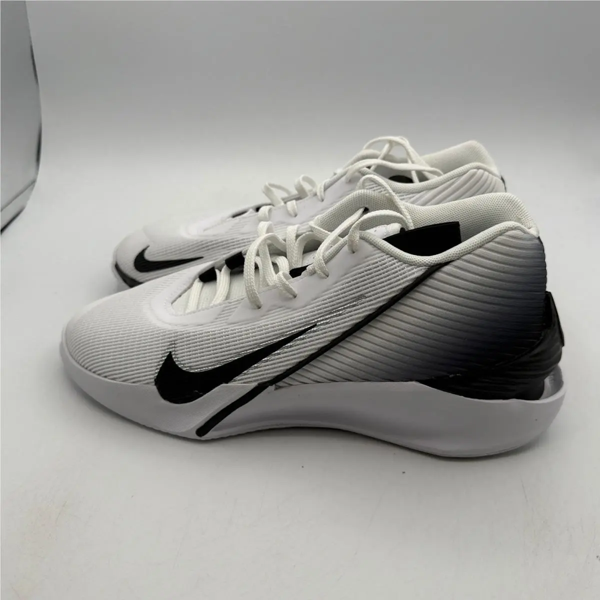 Nike shoes - Nike G.T. Jump Academy - Jump Academy - White 1
