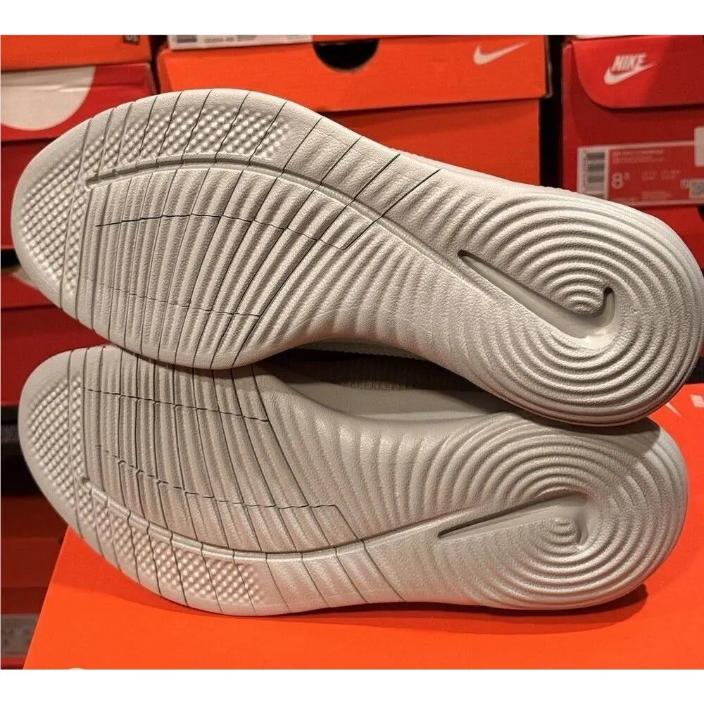 Nike shoes - Green 3
