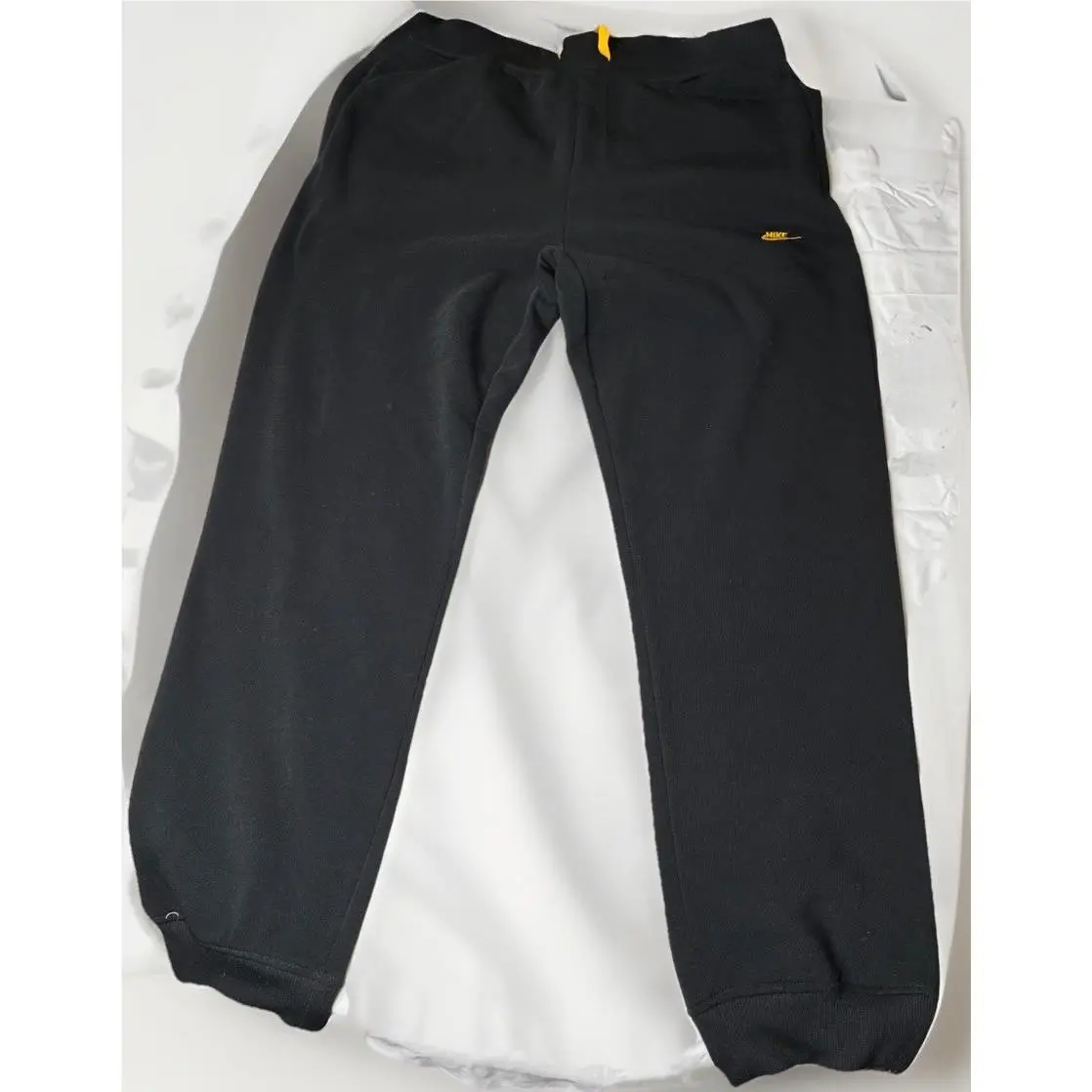 Nike clothing - Yellow 10