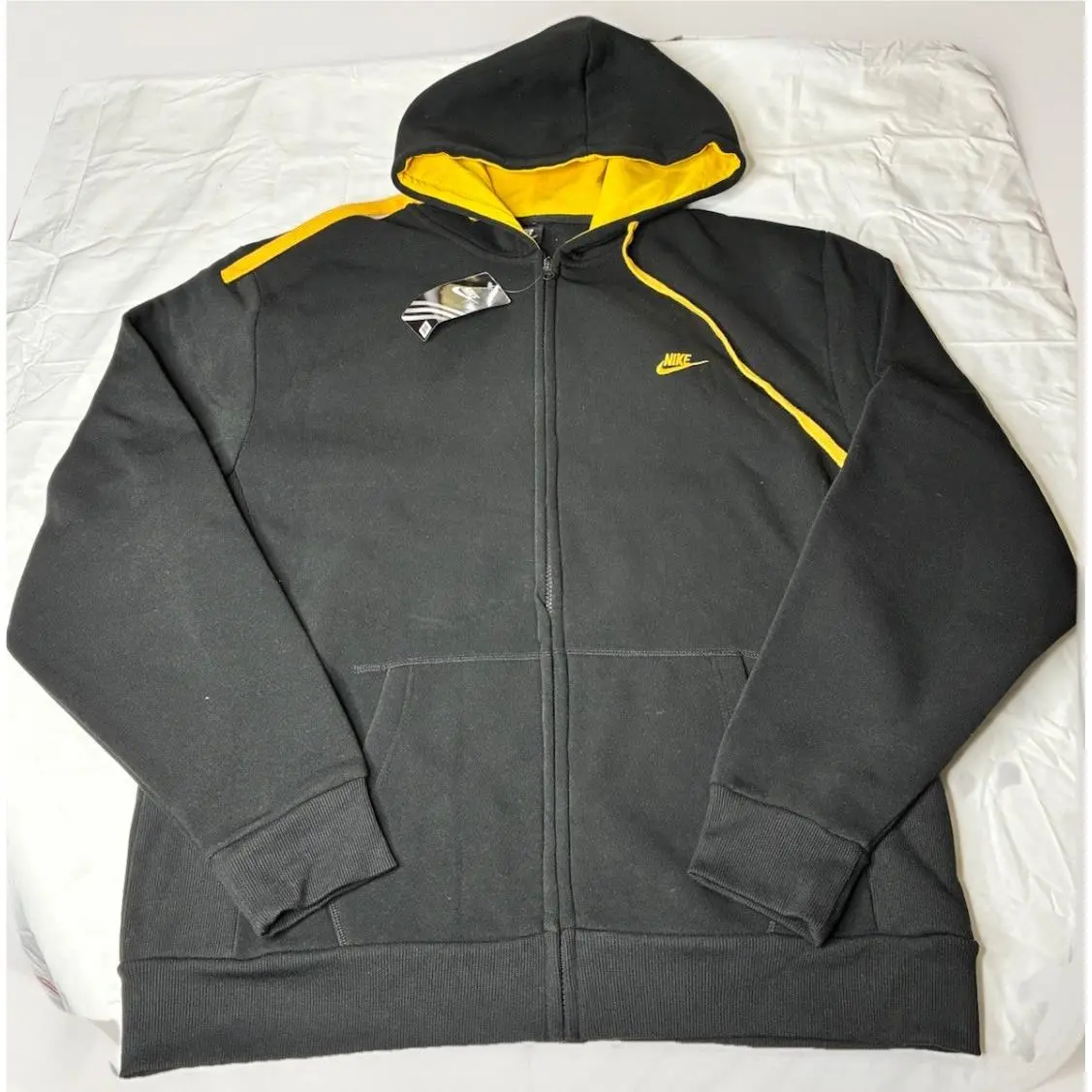 Nike clothing - Yellow 0