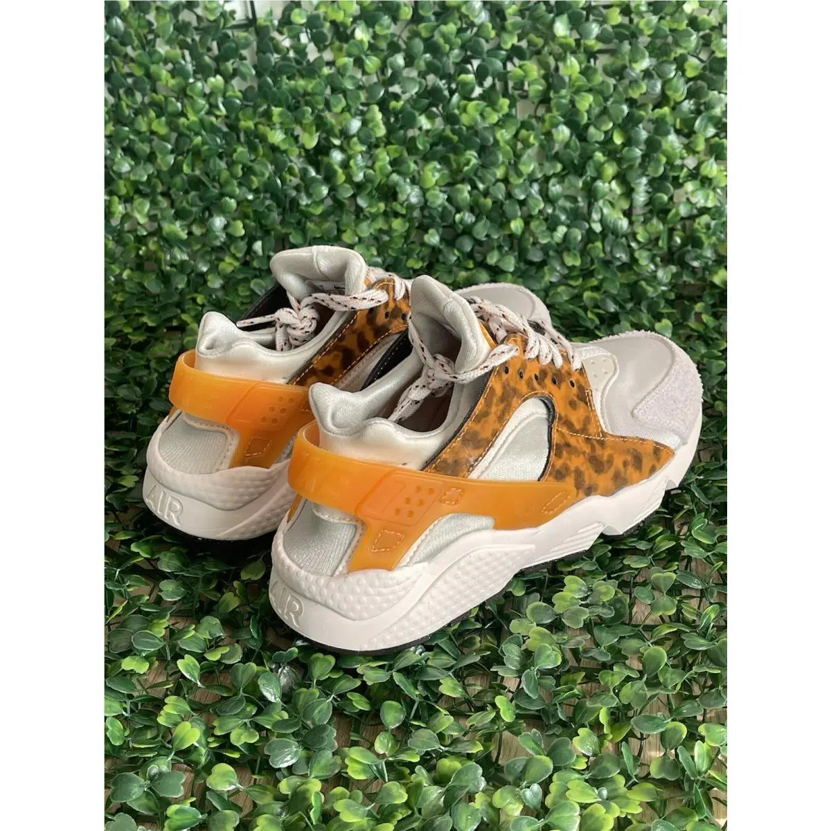 Nike shoes - Nike Air Huarache - Air Huarache - DQ9317-001 - Gray (UPC: 195867251990) 4