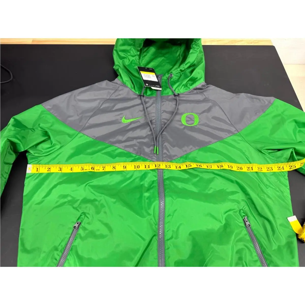 Nike clothing - Nike Oregon Ducks - Oregon Ducks - DB9466-377 - Green 11