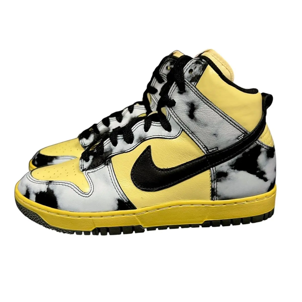 Nike shoes - Nike Dunk Hi - Dunk - DD9404 - Yellow 1