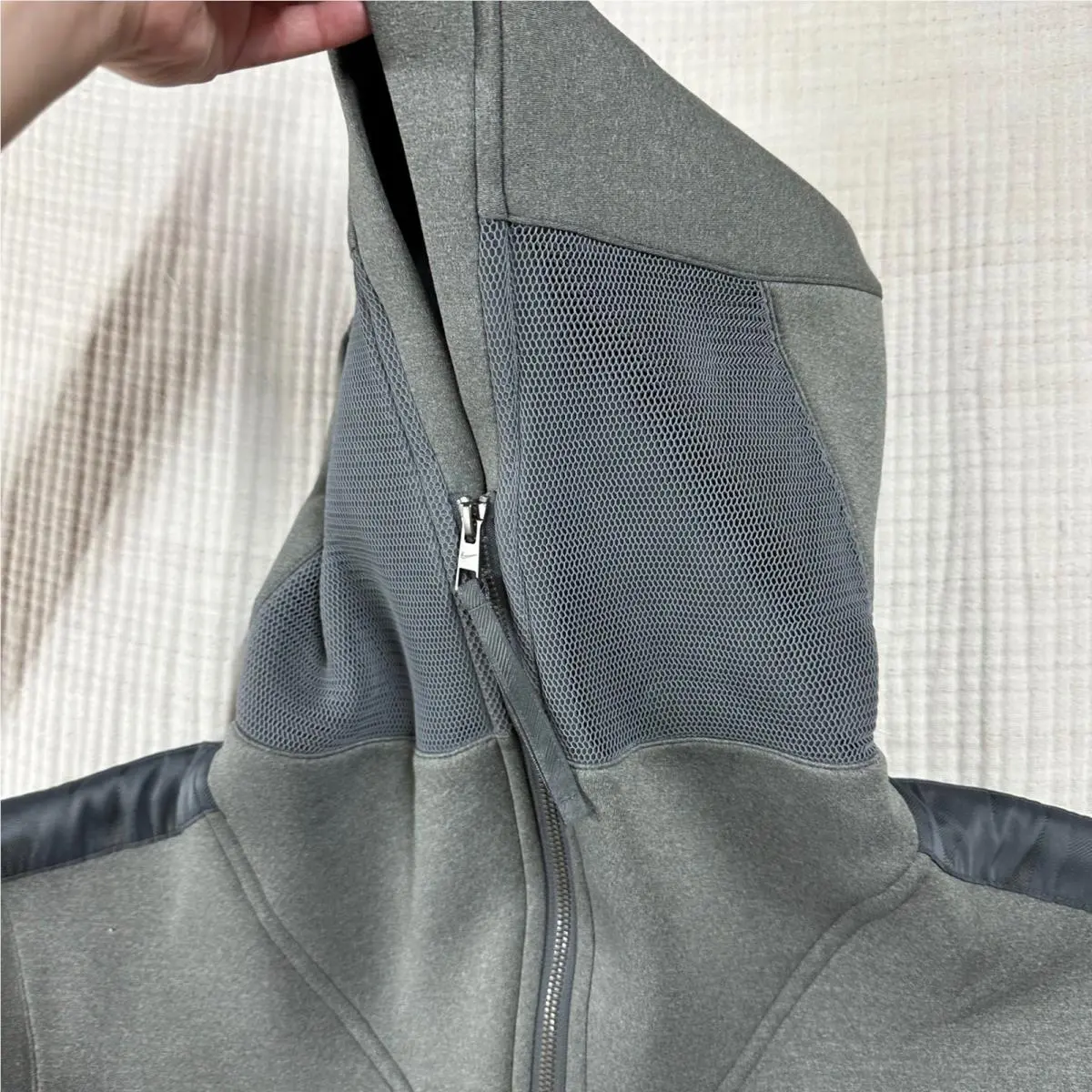 Nike clothing - Gray 2
