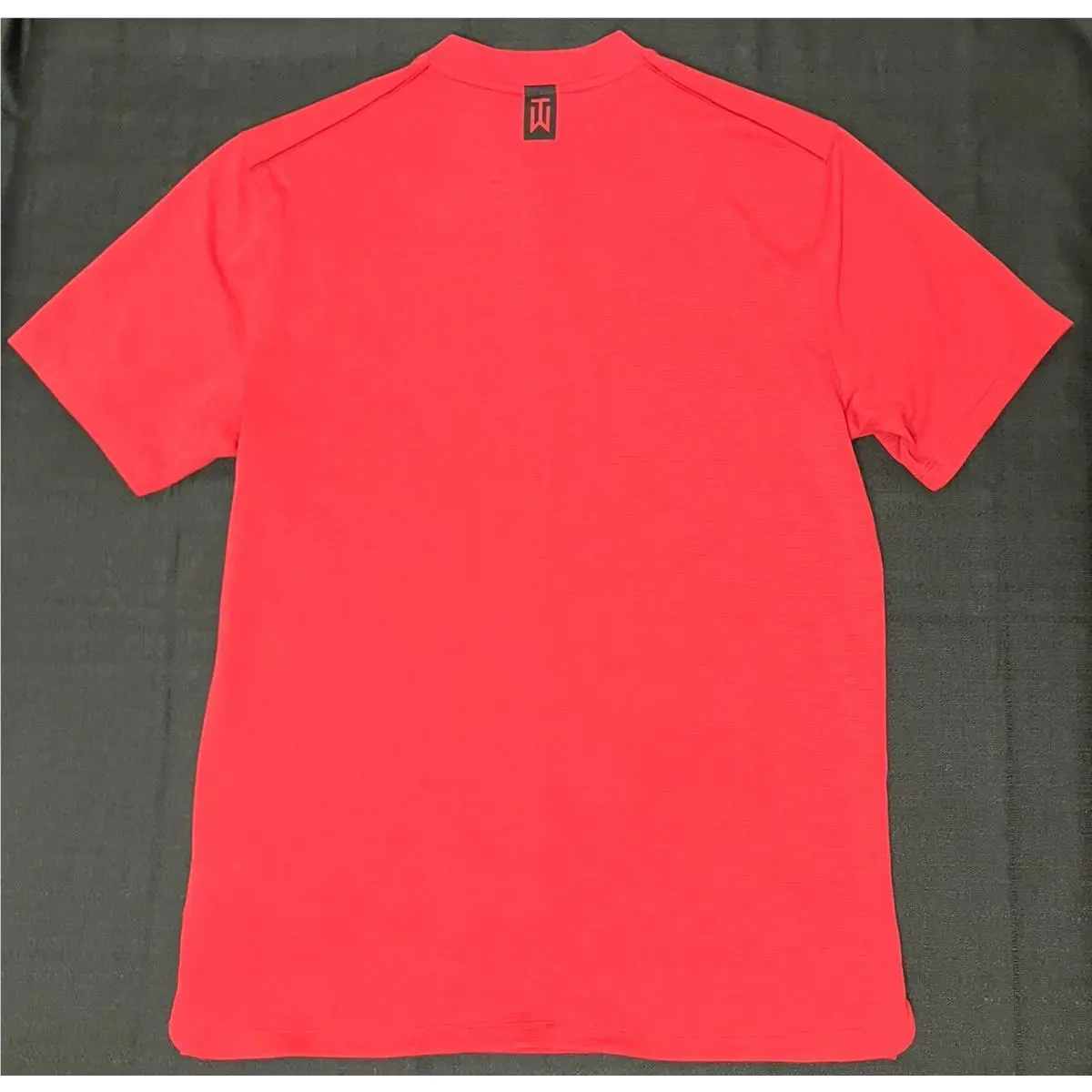 Nike clothing - TW Tiger Woods AeroReact Mock Blade Polo - Sunday Red Black 3