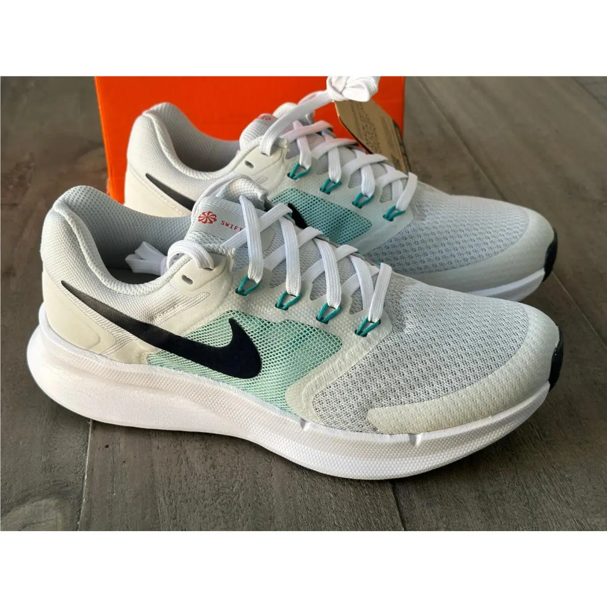 Women`s Run Swift 3 Photon Dust/obsidian-jade Ice-white Shoes Size W7.5/M6 by Nike