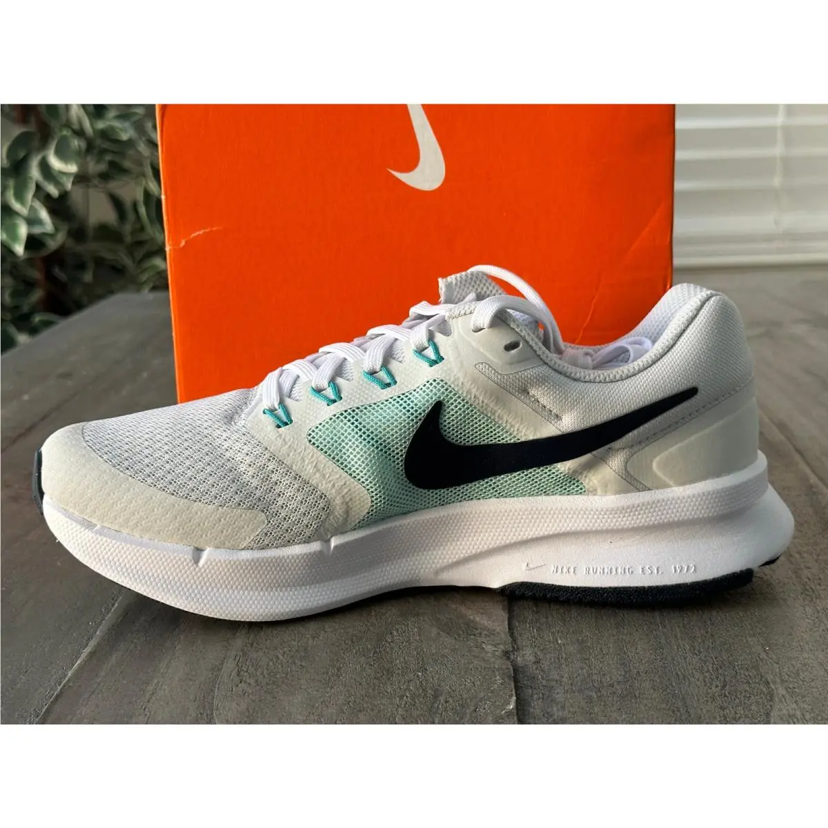 Nike shoes - Nike Wmns Run Swift 3 - DR2698005 - Photon Dust/Obsidian-Jade Ice-White 7