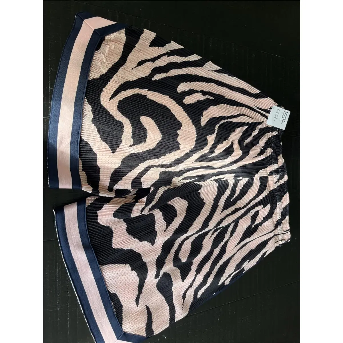 Nike clothing - Pink (UPC: 0196604858793) 10