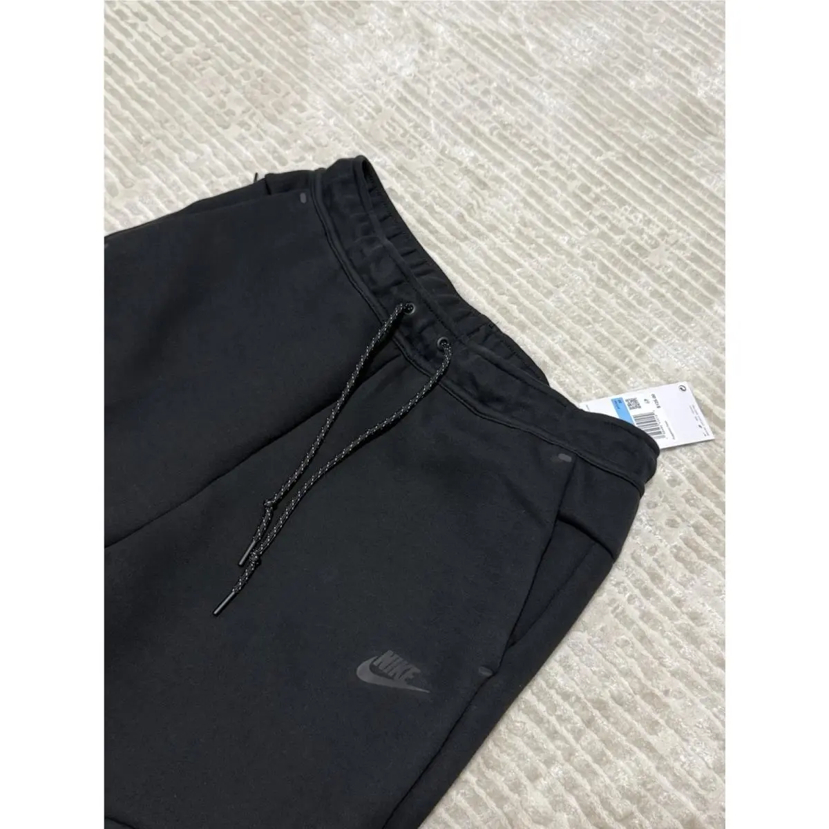 Nike clothing - Nike Tech - Tech - Black 2