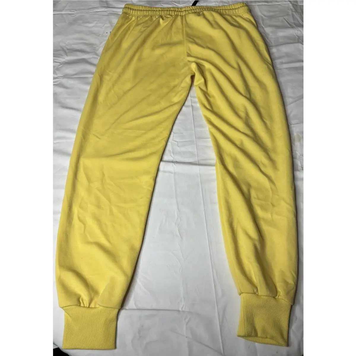 Nike clothing - Yellow 11