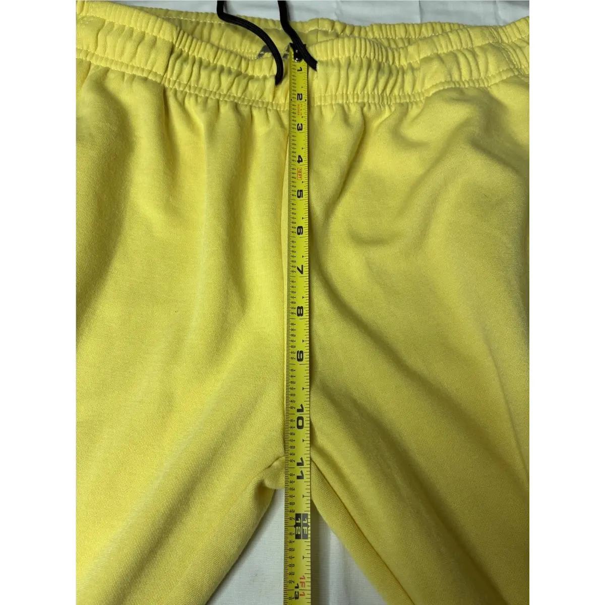 Nike clothing - Yellow 13
