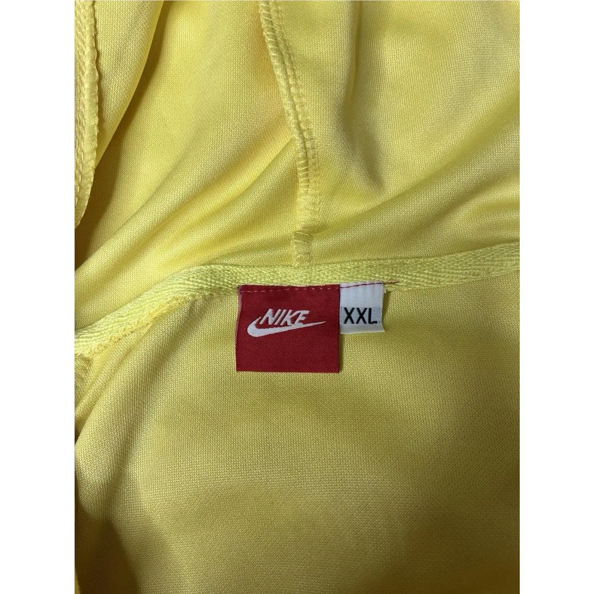 Nike clothing - Yellow 4