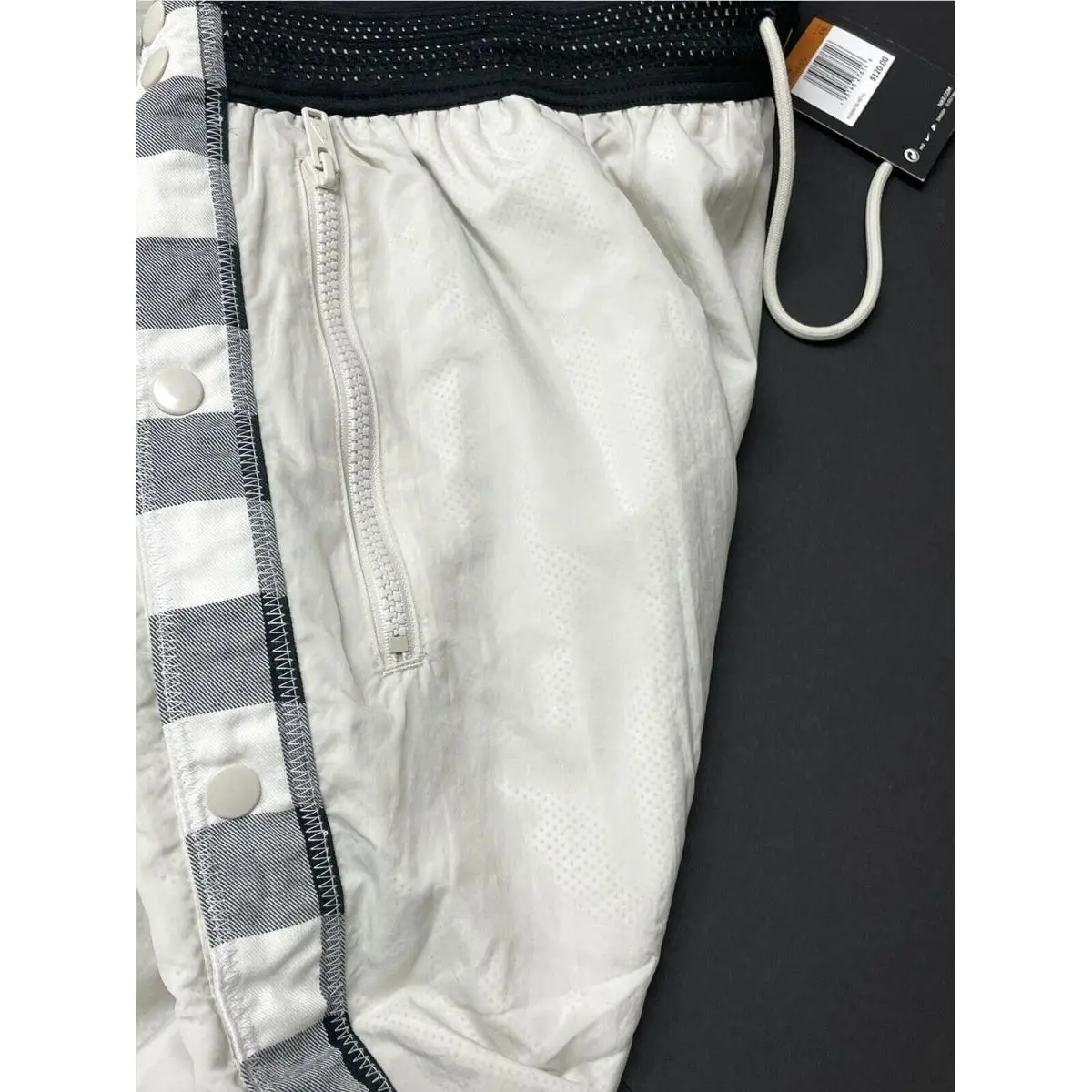 Nike clothing - Sportswear NSW - Sportswear NSW - BV4546-072 - Cream (UPC: 193146276146) 5