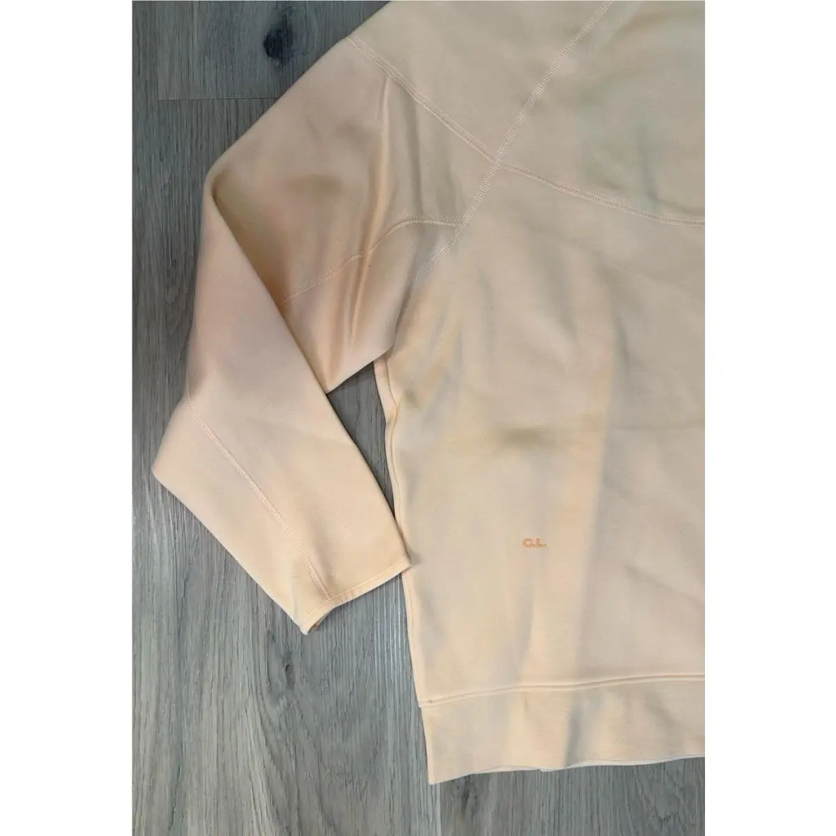 Nike clothing - Ice Peach (UPC: 197601429115) 3
