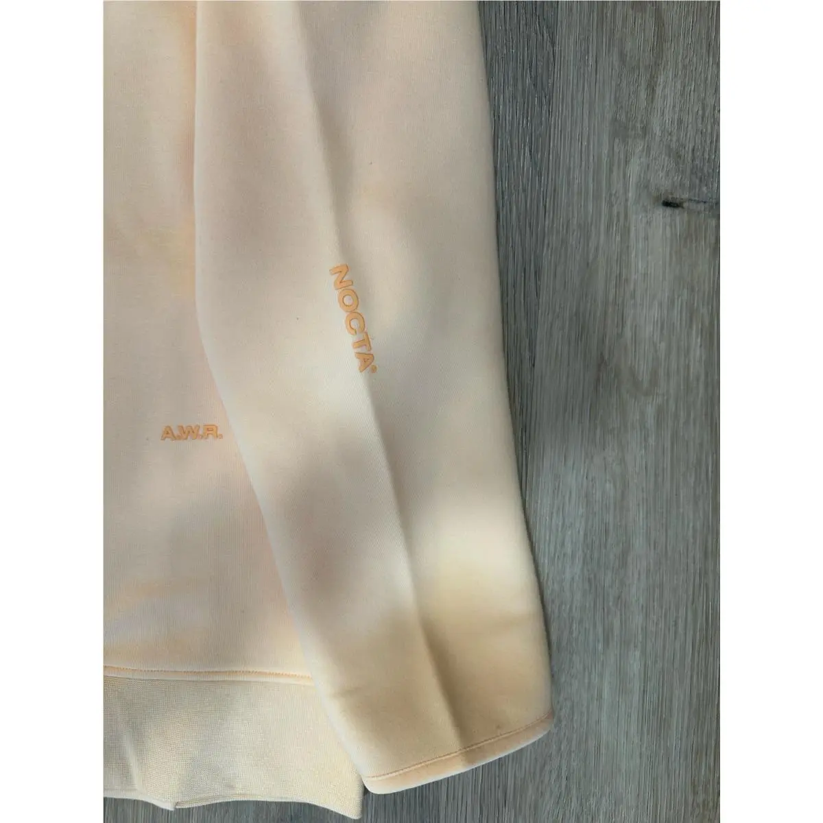 Nike clothing - Ice Peach (UPC: 197601429115) 5