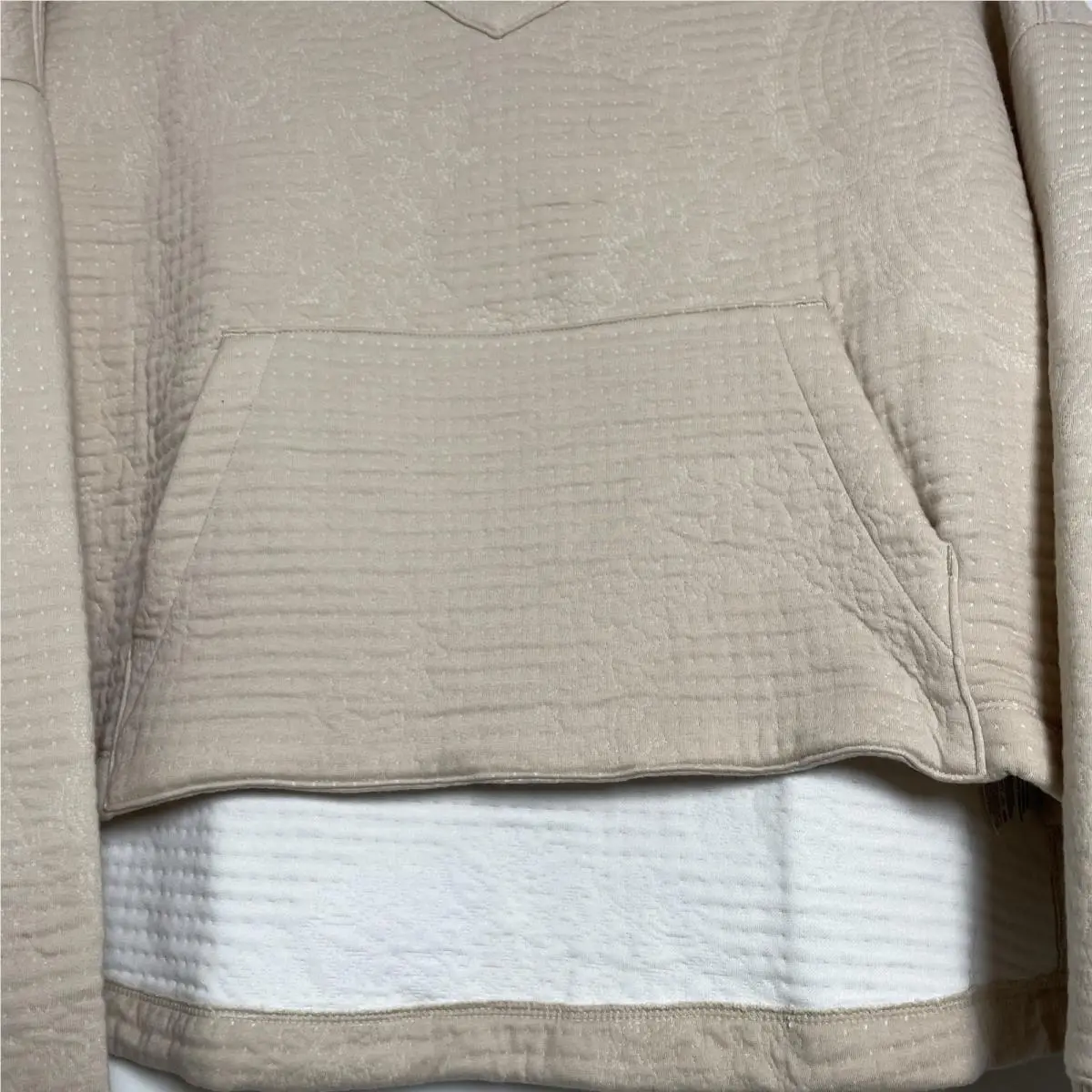 Nike clothing - Cream (UPC: 0196153602007) 8