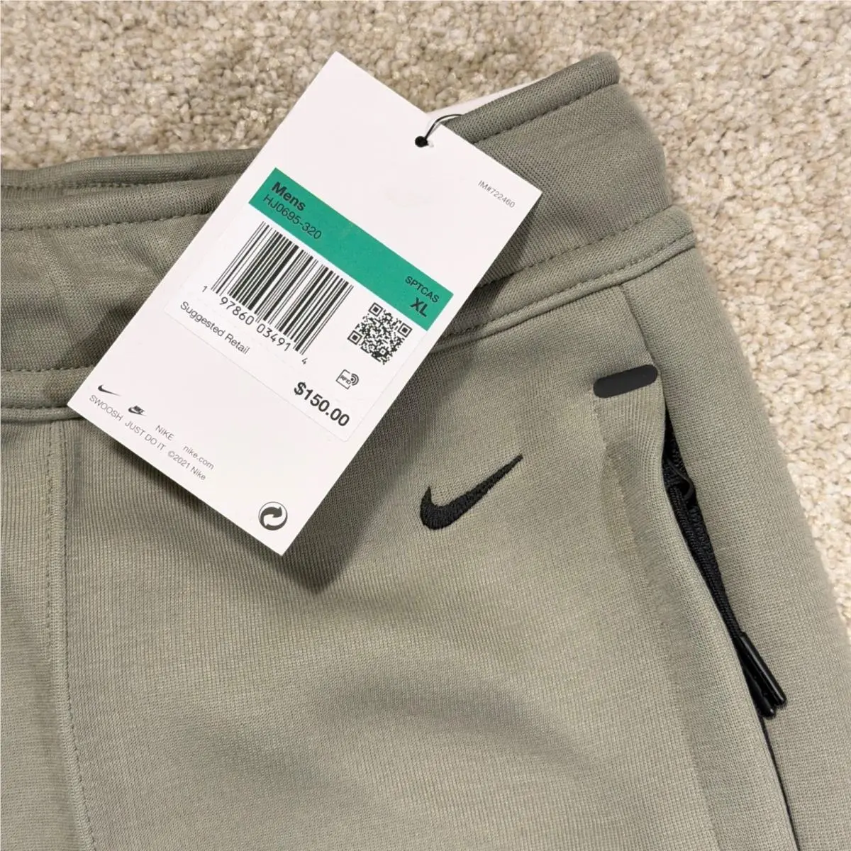 Nike clothing - Gray 2