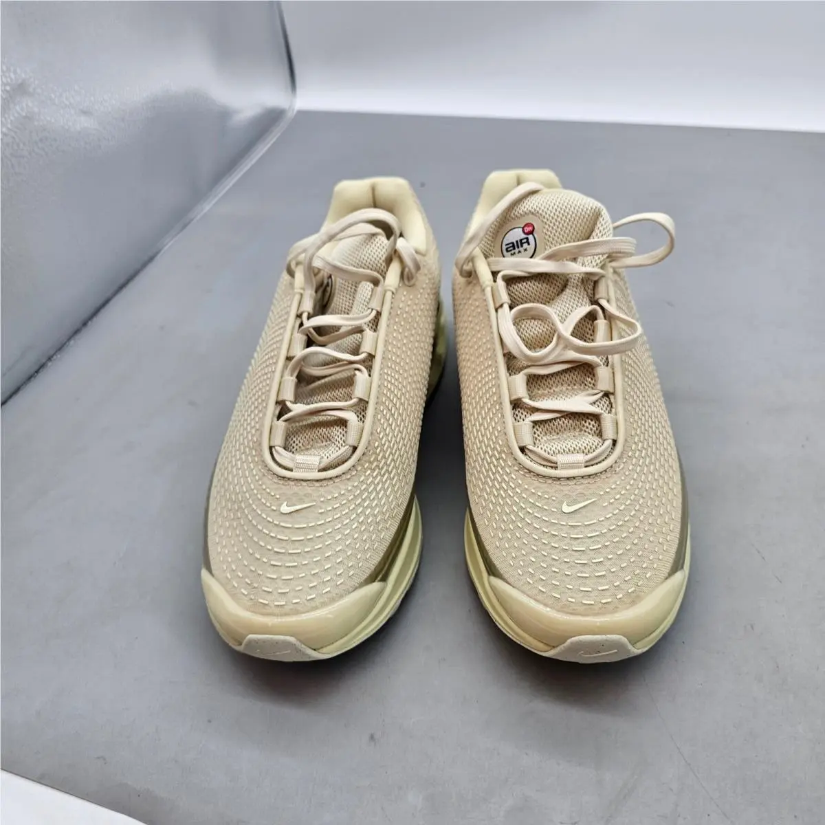 Nike shoes - Nike Air Max DN - Air Max - Gold 5