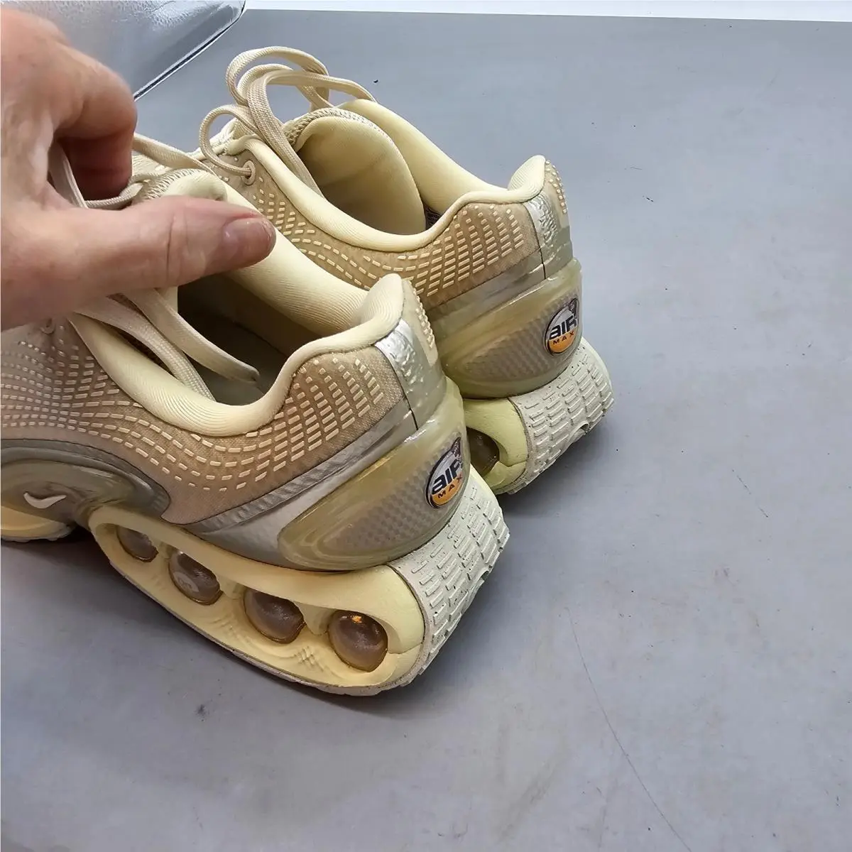 Nike shoes - Nike Air Max DN - Air Max - Gold 6
