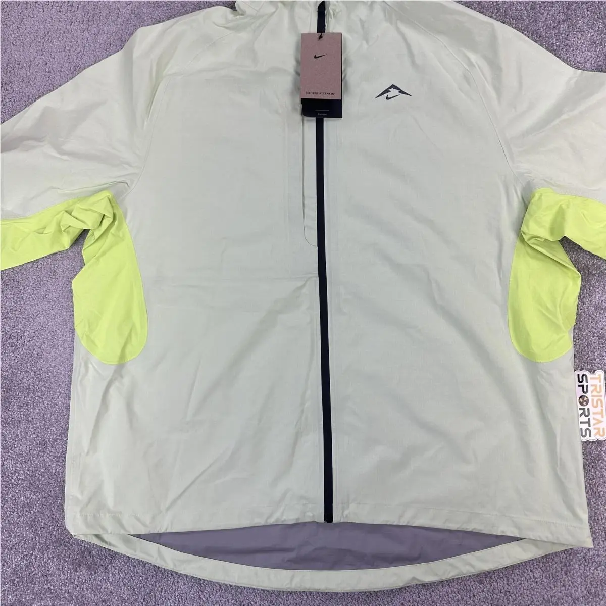 Nike clothing - NA - Green 1