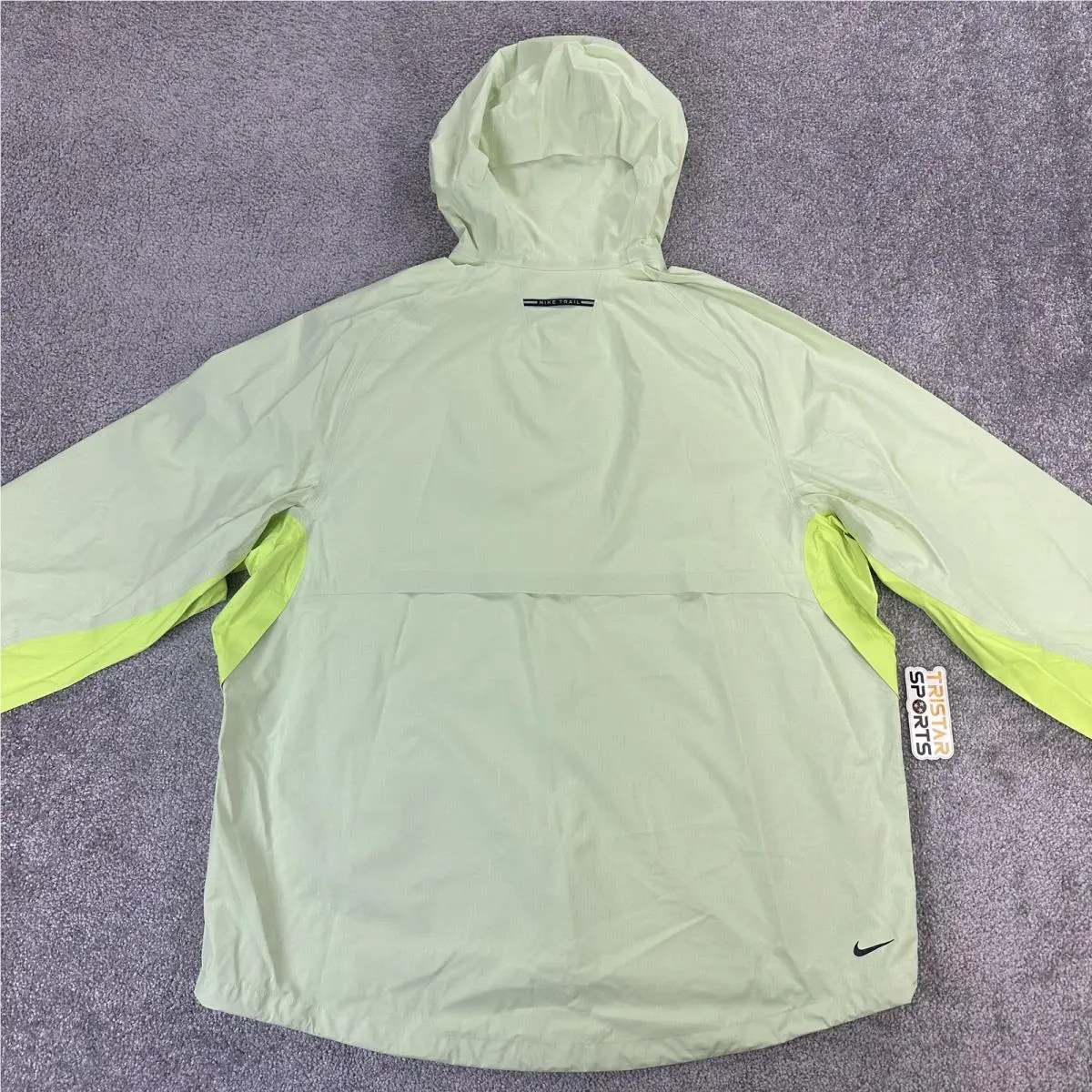 Nike clothing - NA - Green 4