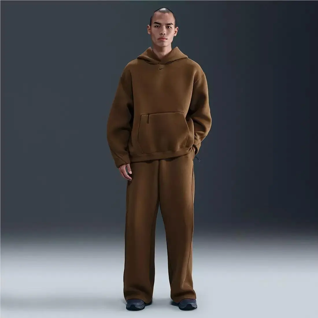 Tech Fleece Loose-fit Open Hem Pants `mosswood Brown` HV6541-235 Size M by Nike