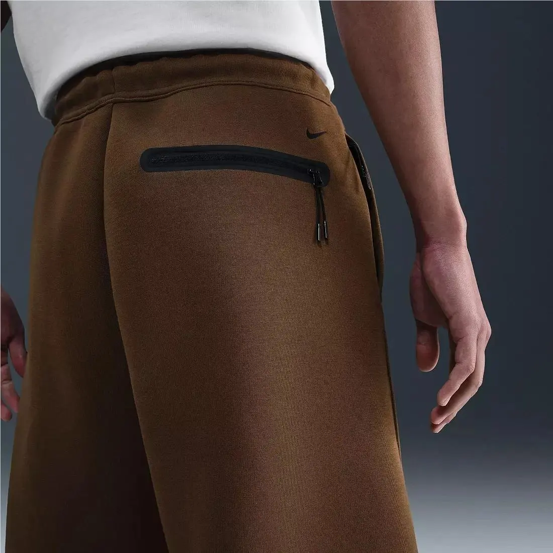 Nike clothing - Nike Tech - Tech - Brown 3