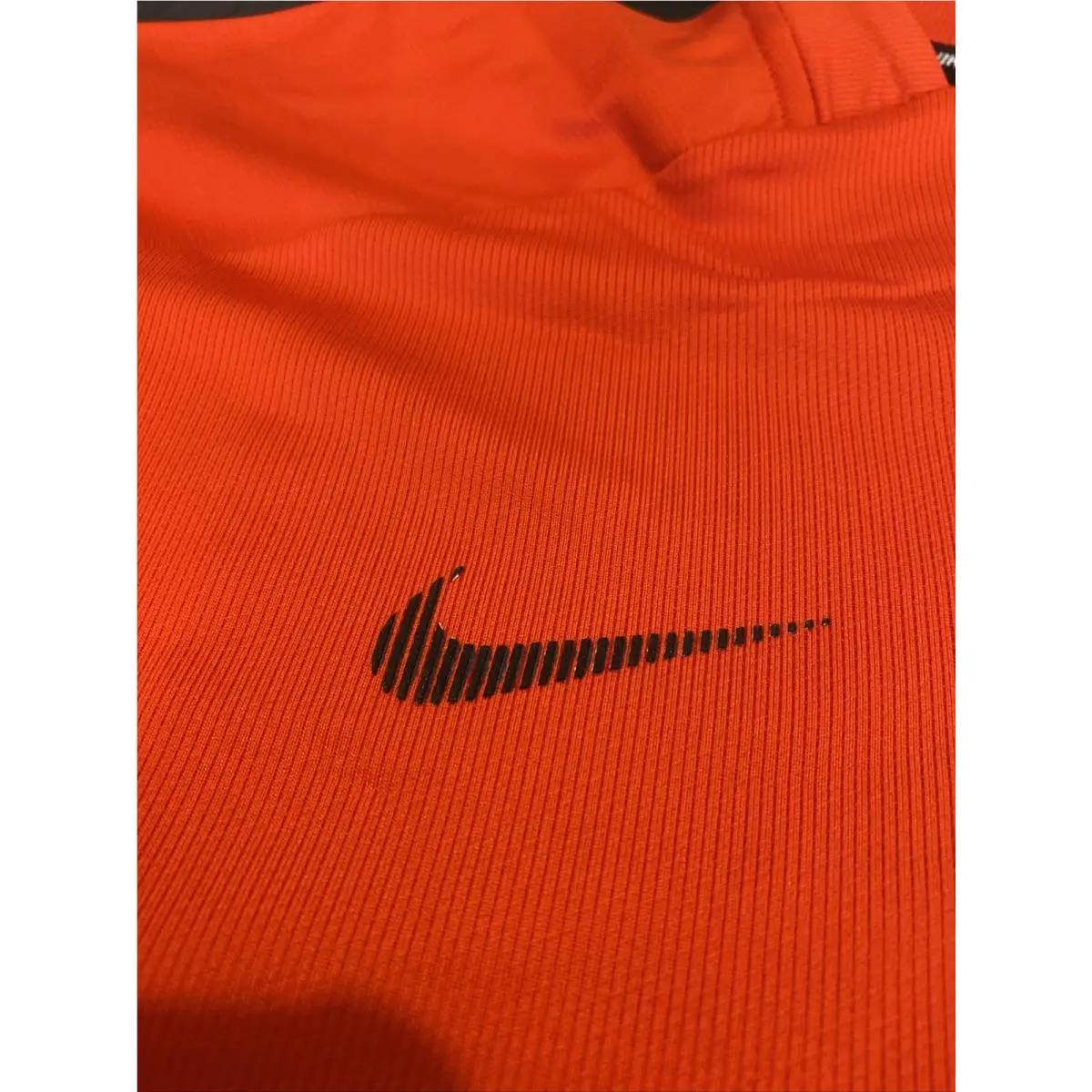 Nike clothing - Red 3
