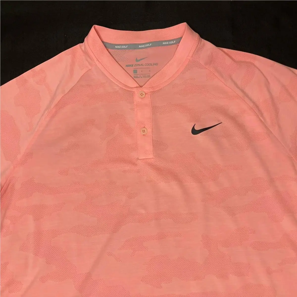 Nike clothing - TW Tiger Woods Zonal Cooling Camo Blade Polo - Icy Rose Black 5