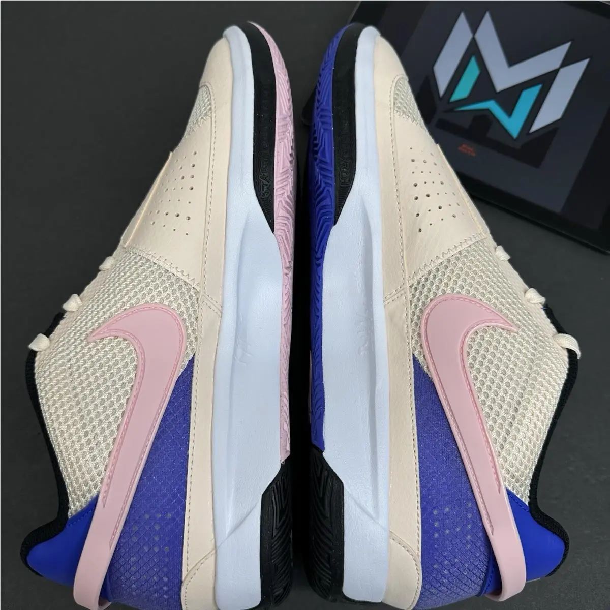 Nike shoes - Guava Ice 8