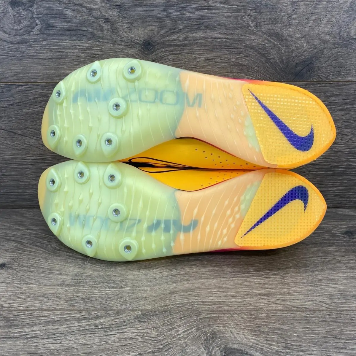 Nike shoes - Nike Zoom Rival SD 2 - Yellow 1