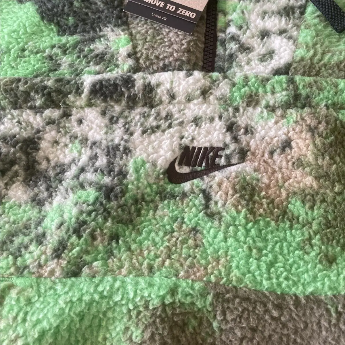 Nike clothing - Green 2
