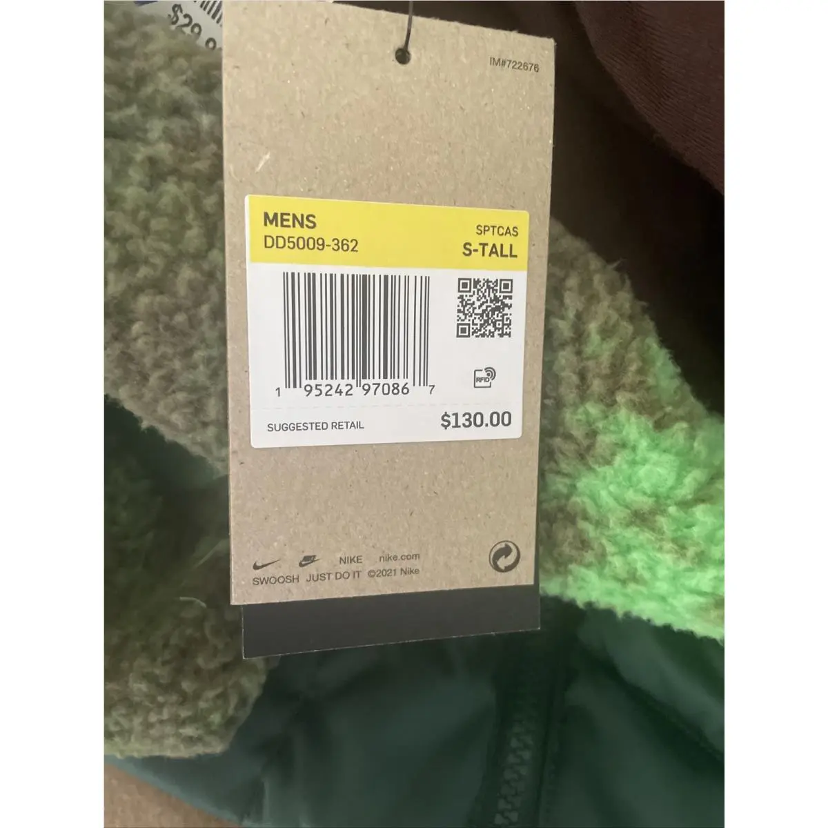 Nike clothing - Green 4