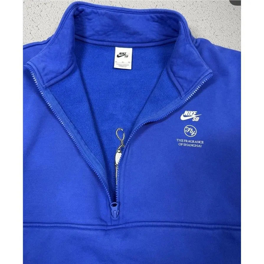 Nike clothing - Blue (UPC: 0196152858962) 8