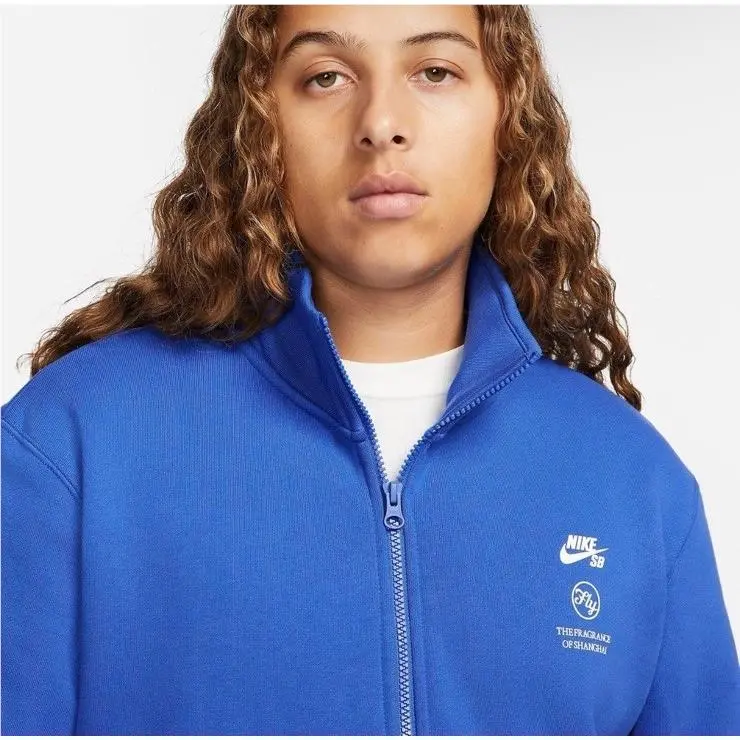 Nike clothing - Blue (UPC: 0196152858962) 0