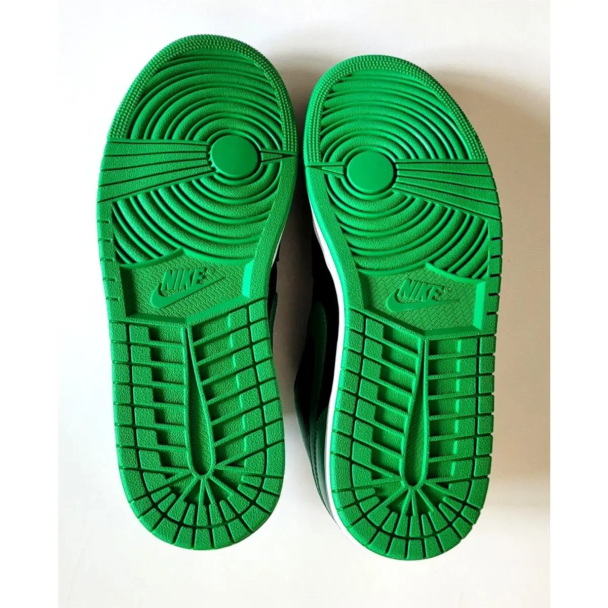 Nike shoes - Nike Air Jordan 1 - Air - 553558-065 - Green 4