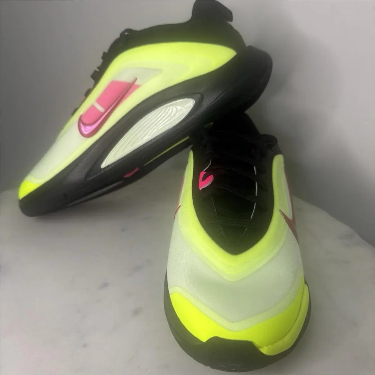 Nike shoes - A`One SE (GS) - HQ2294 001 - Black, Hyper Pink, Volt 8