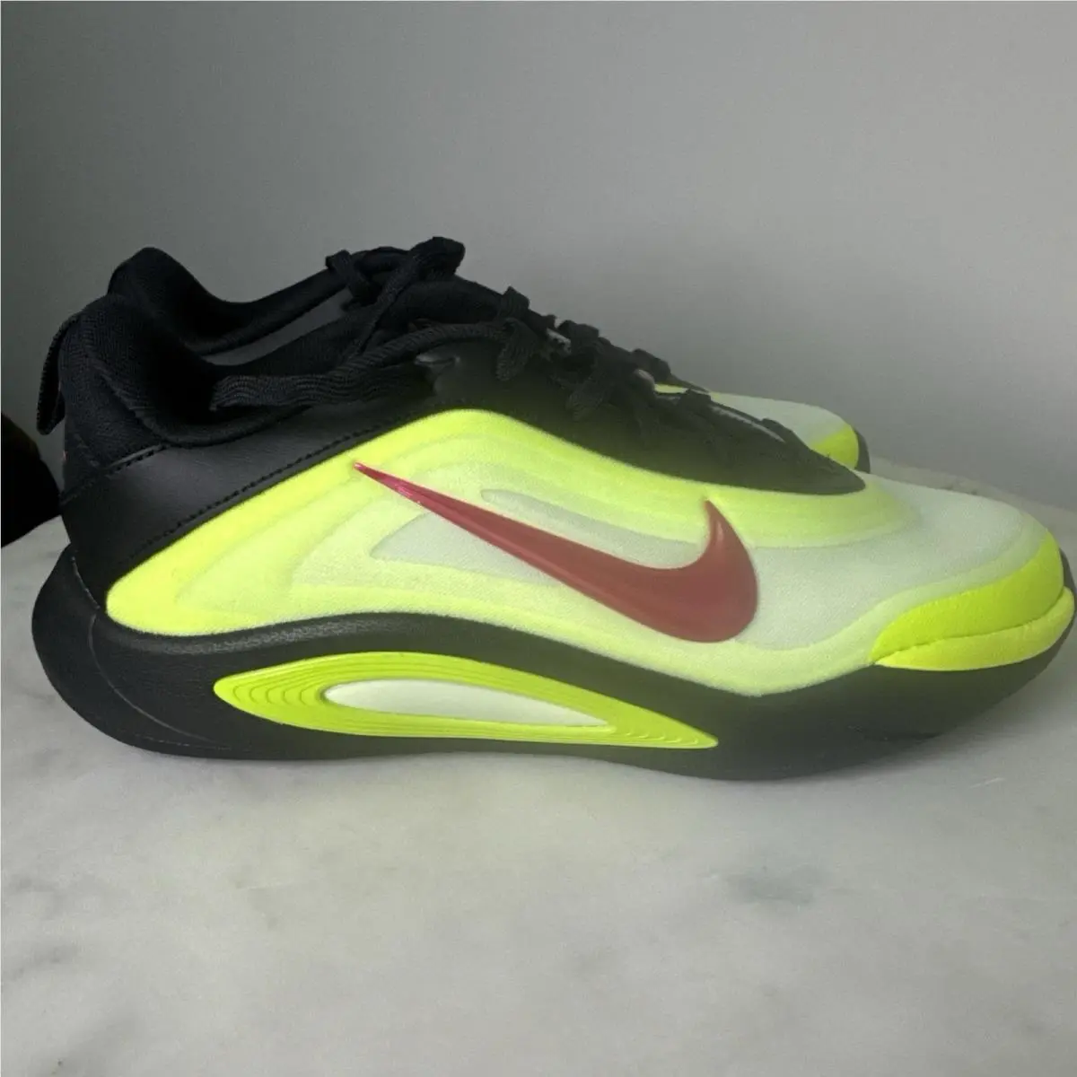 Nike shoes - A`One SE (GS) - HQ2294 001 - Black, Hyper Pink, Volt 4