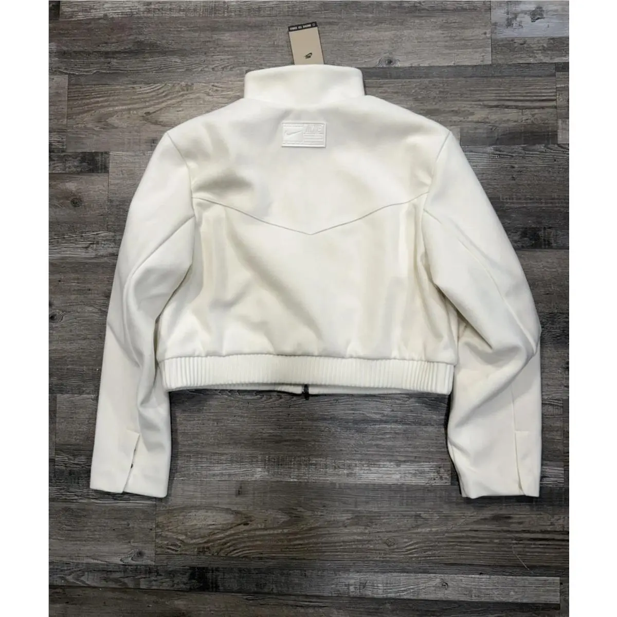 Nike clothing - Ivory 11